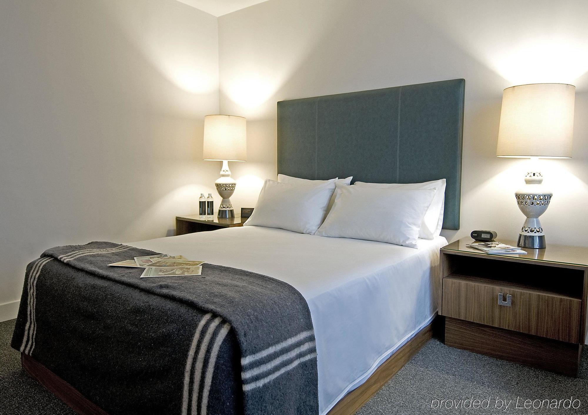 The Burrard Hotel Ванкувър Стая снимка